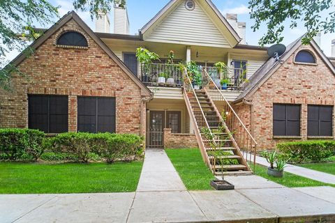 Photo of 2425 Holly Hall Street #139, Houston, TX 77054 (MLS # 82188207)