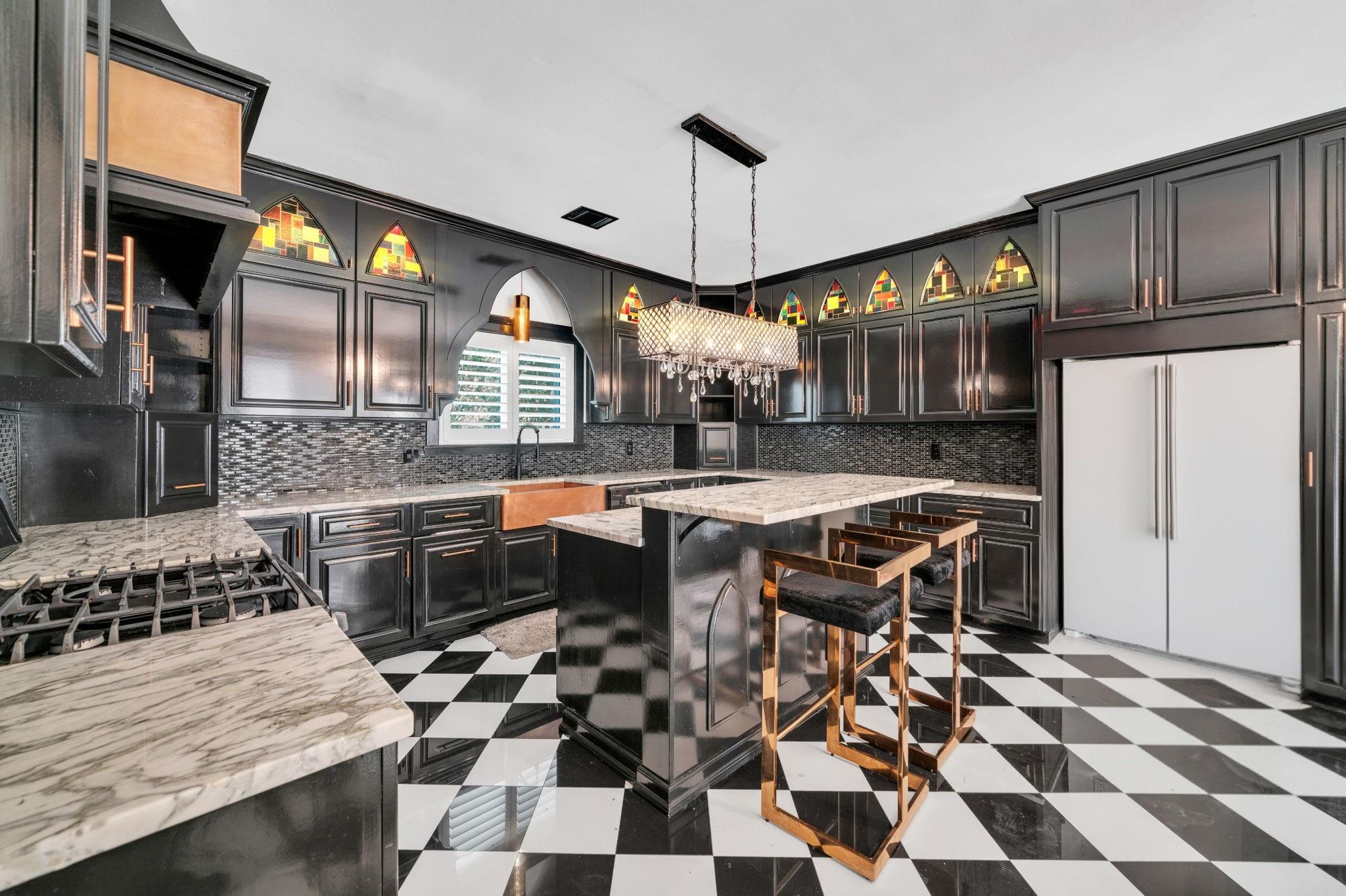 3102 Breezy Pines Court