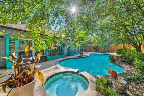 Photo of 3102 Breezy Pines Court, Houston, TX 77339 (MLS # 44483914)