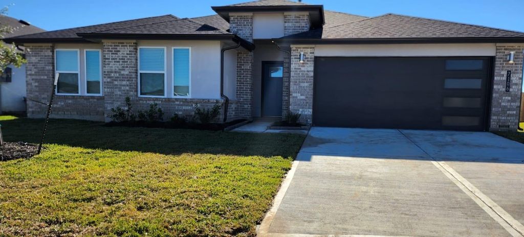 Photo of 7106 Marina Heights Way, Richmond, TX 77469 (MLS # 59438147)