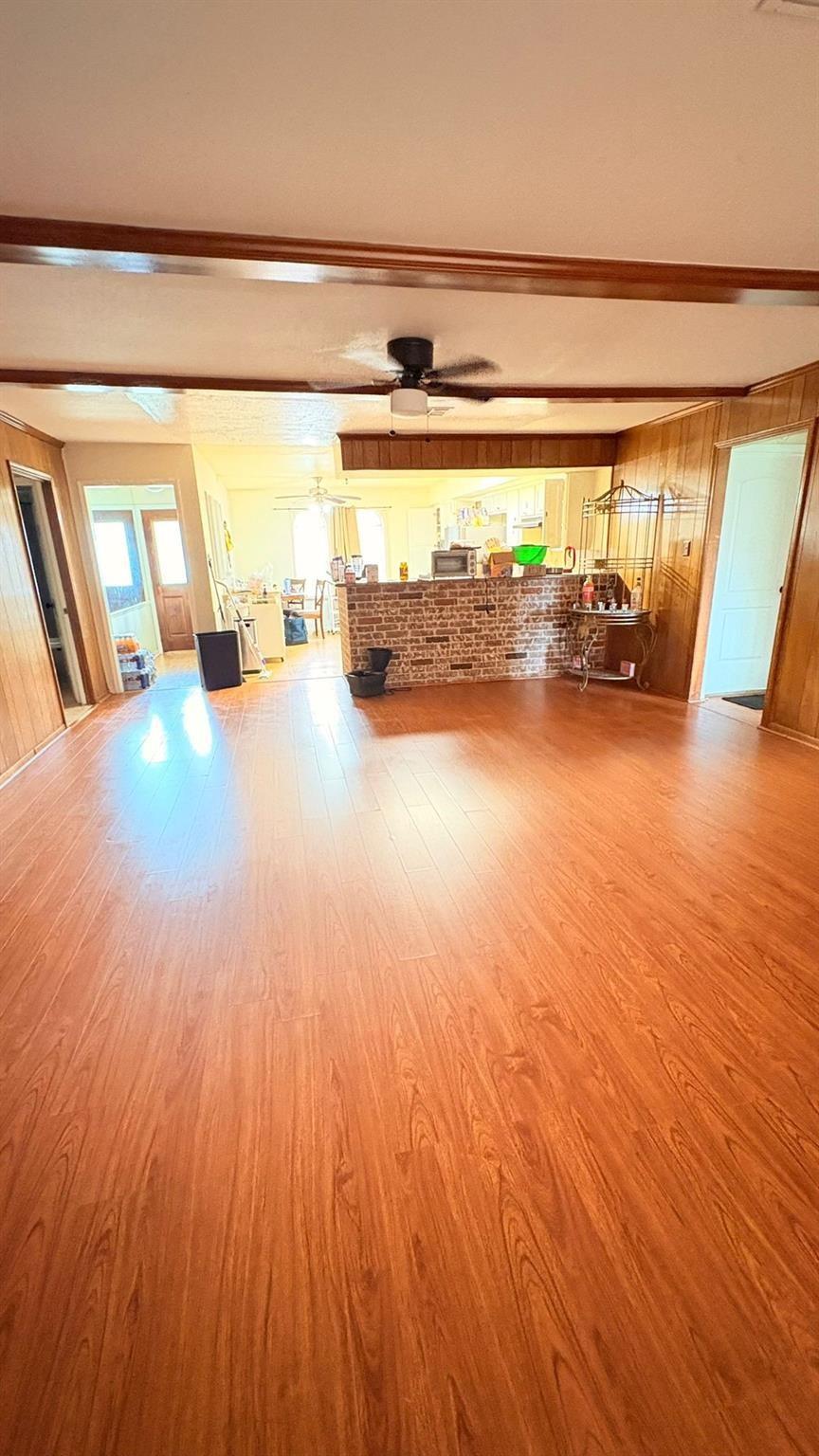 21514 Greenham Drive