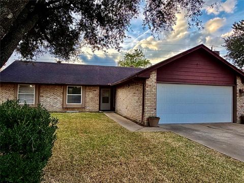 Photo of 4723 Glenvillage Street, Houston, TX 77084 (MLS # 16600138)