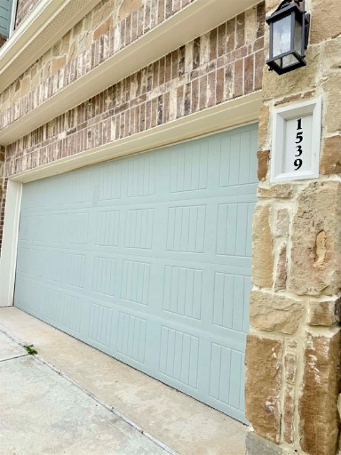 1539 Crystal Stream Drive