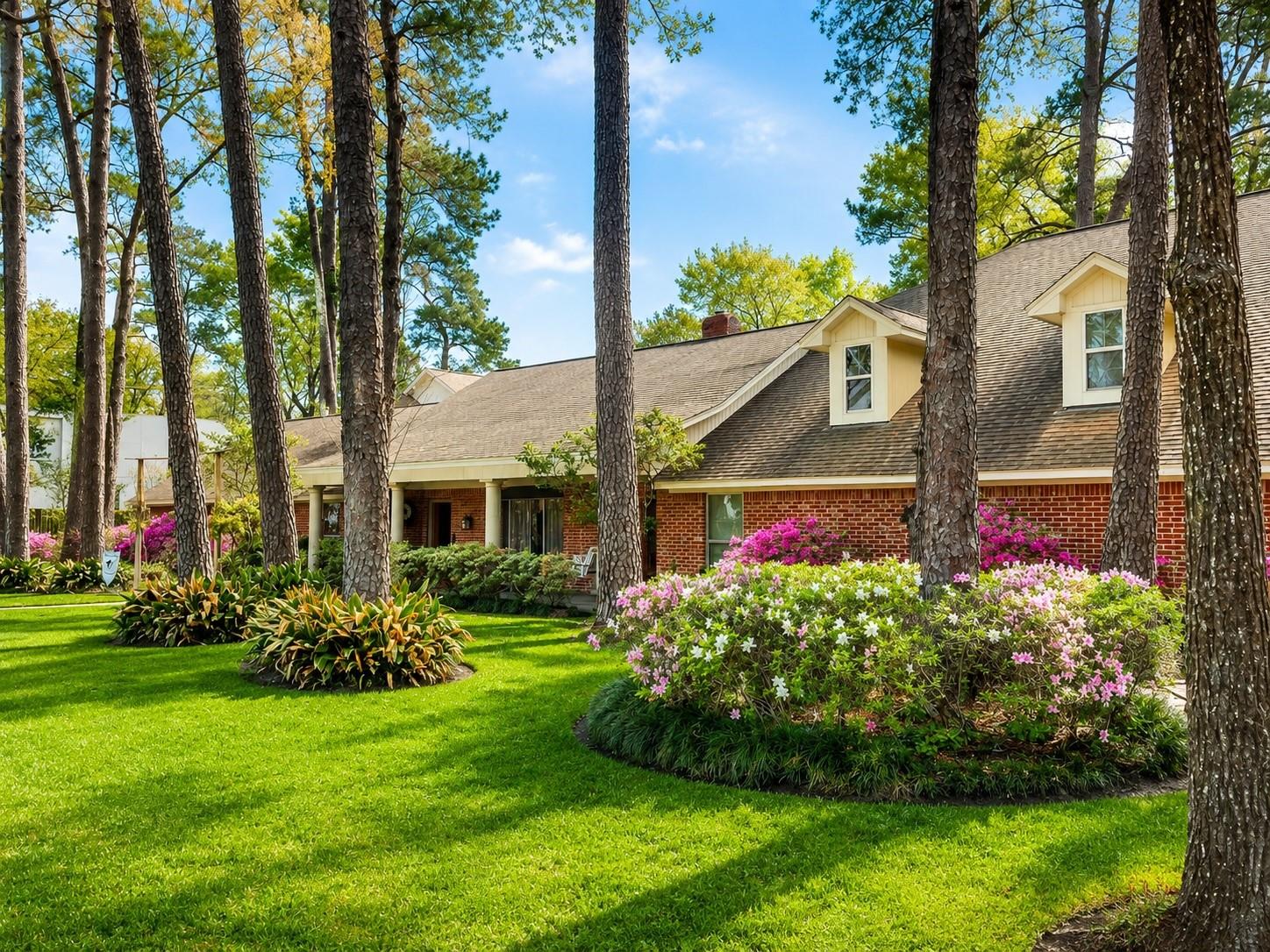 802 Flint River Drive