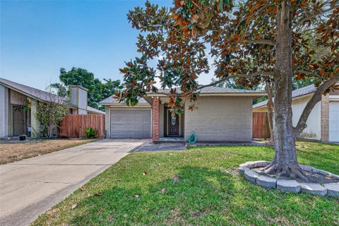 Photo of 6306 Glenhagen Drive, Houston, TX 77084 (MLS # 30479853)