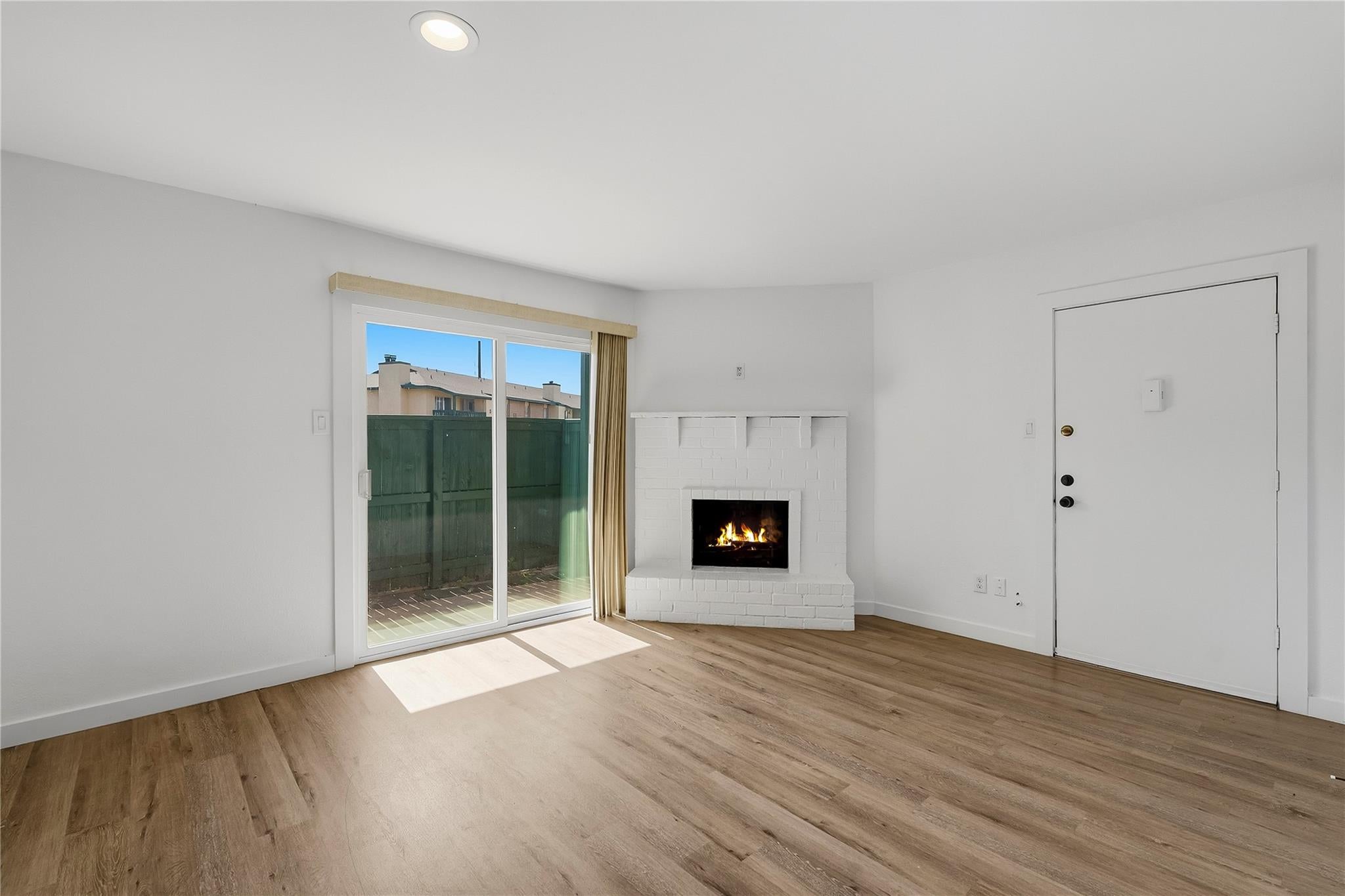 1516 Bay Area Boulevard P19