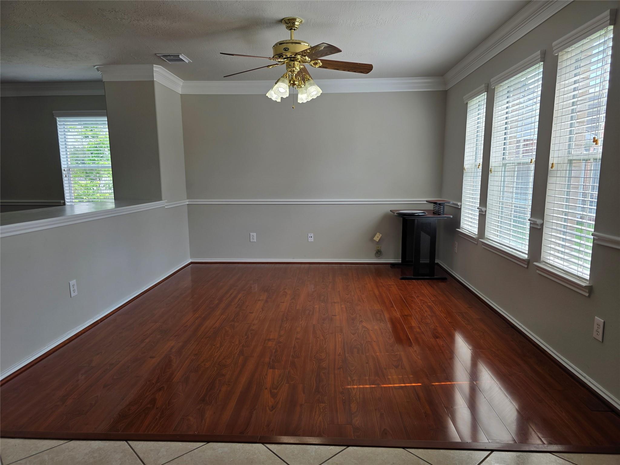 3207 Coldwater Canyon Lane