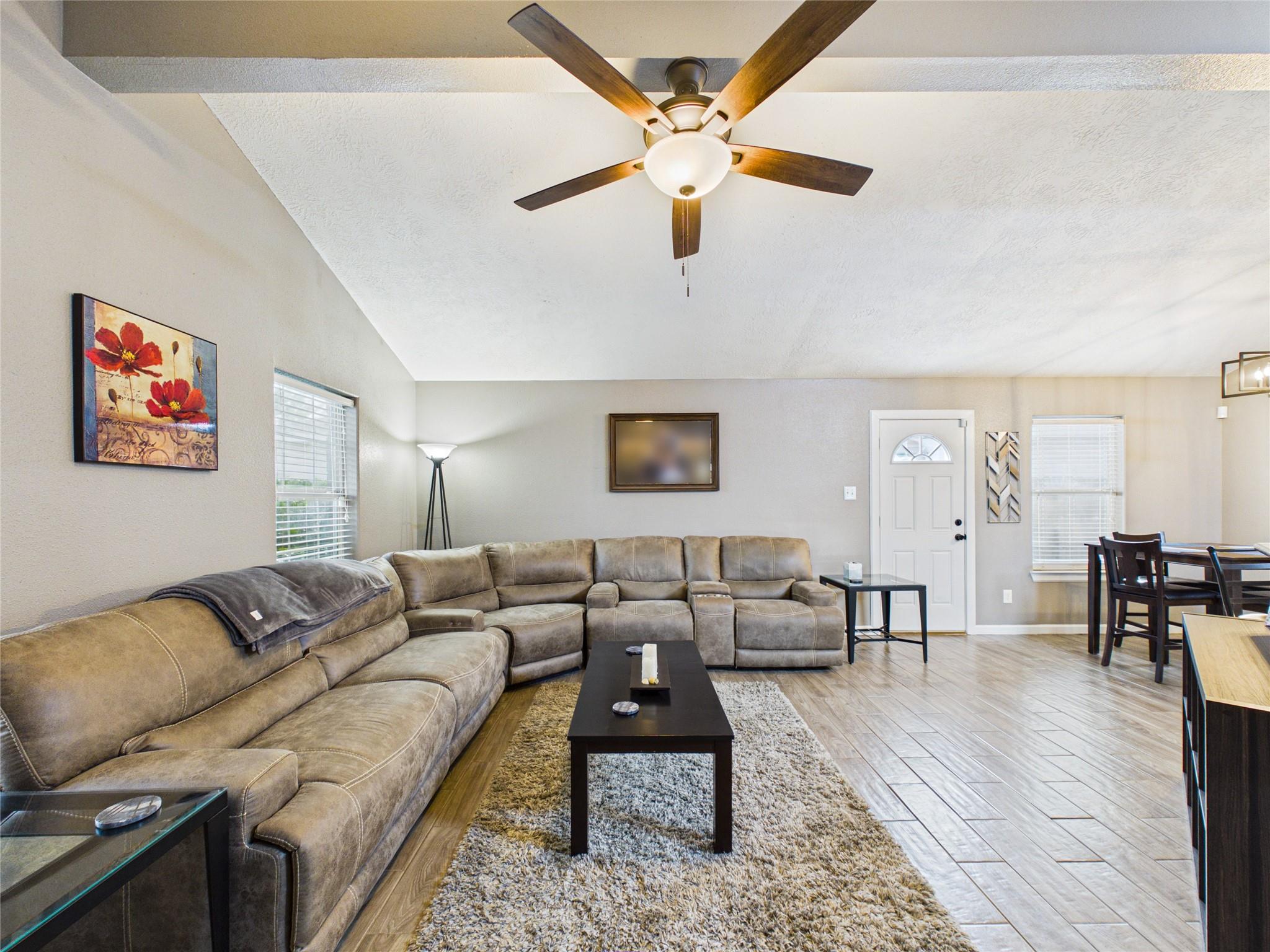 9022 Barracuda Drive