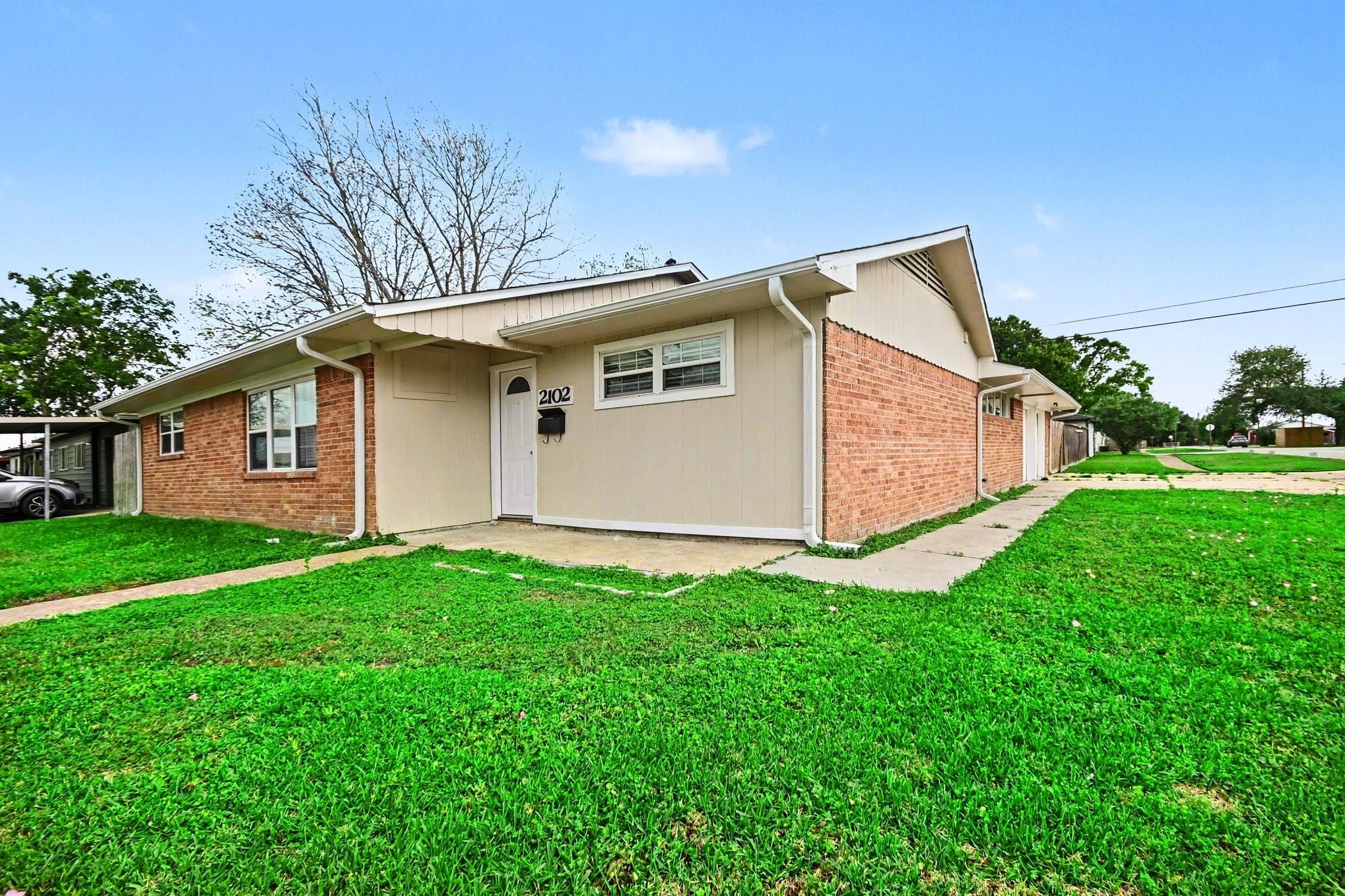 2102 Hillshire Drive