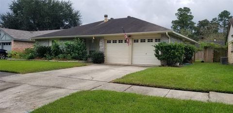 Photo of 6702 Lynngate Drive, Spring, TX 77373 (MLS # 46074080) Photo of 6702 Lynngate Drive, Spring, TX 77373 (MLS # 46074080)