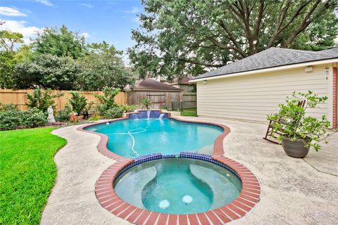 Photo of 10510 Pearl Drive, Houston, TX 77064 (MLS # 97638954)