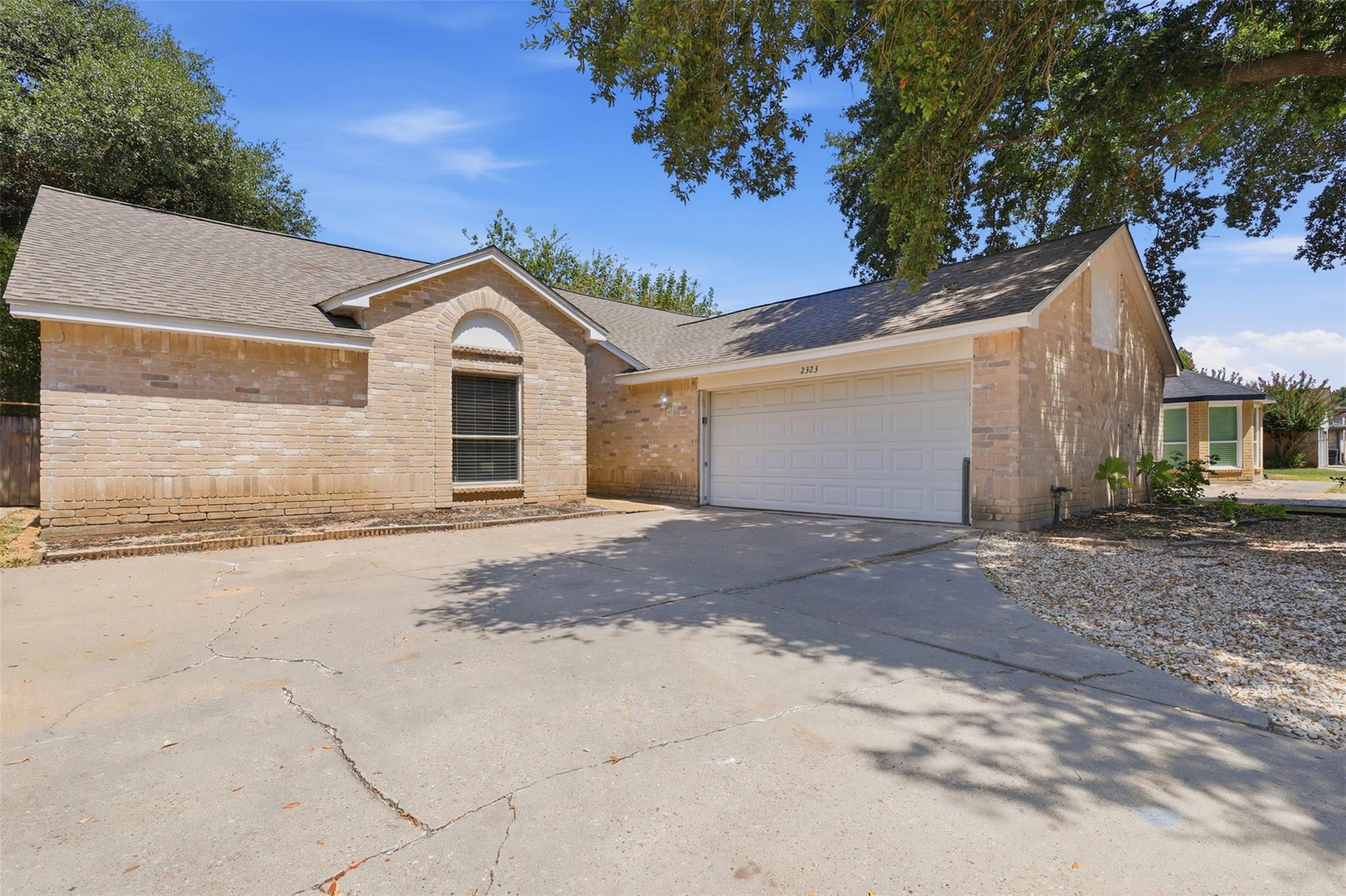 2323 Piddler Drive