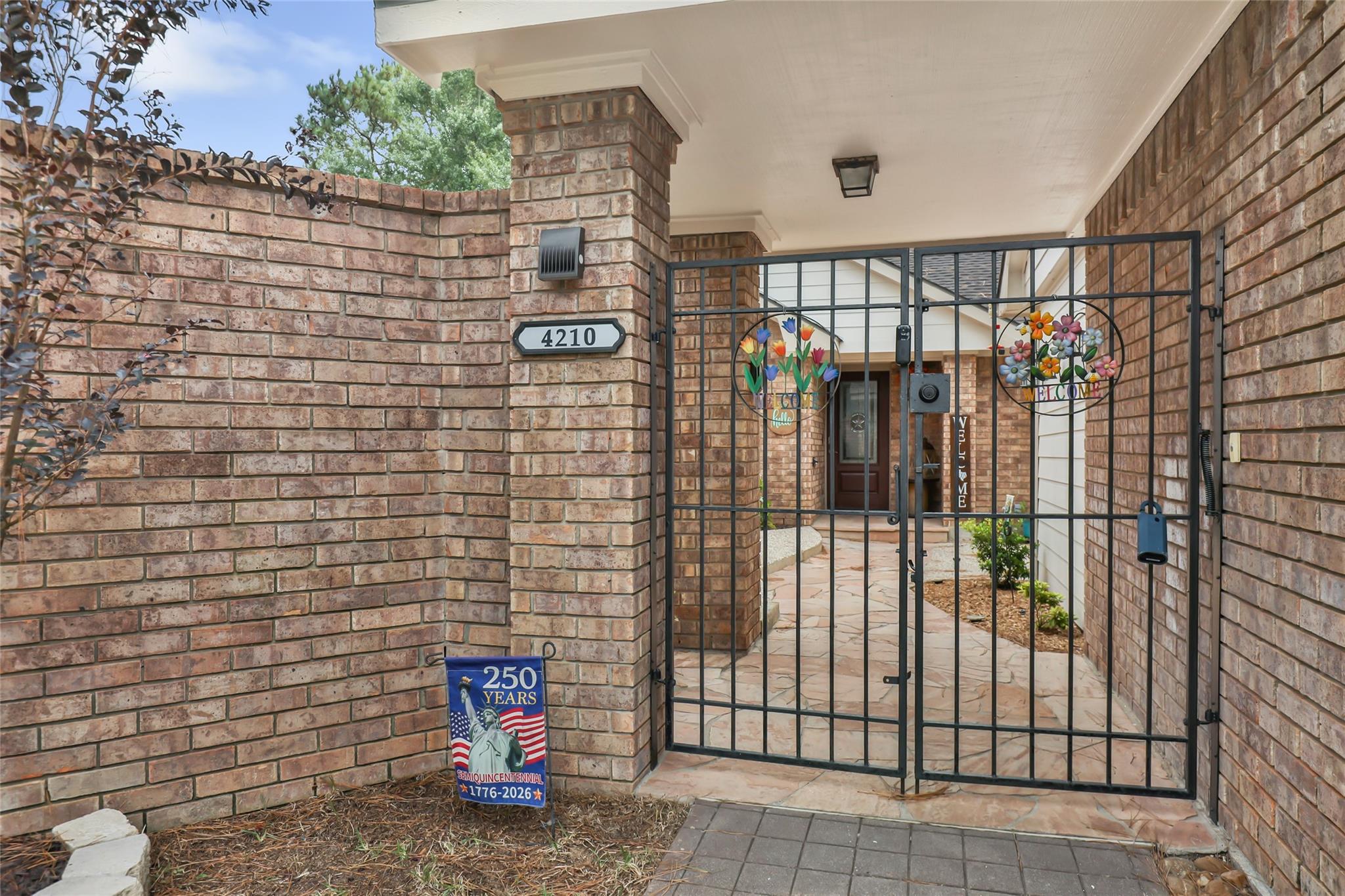4210 Valley Glade Drive