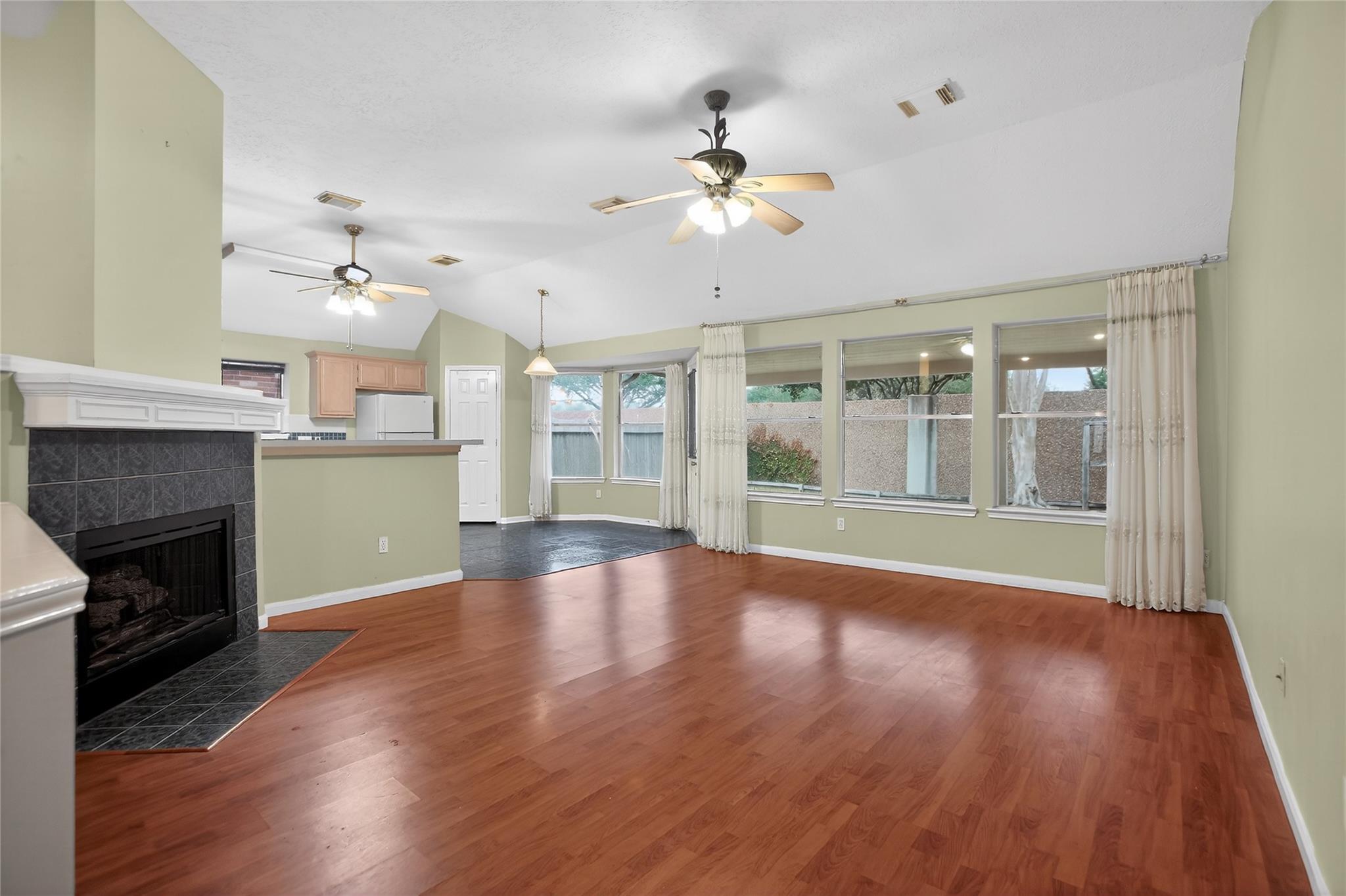 12530 Meadowglen Drive