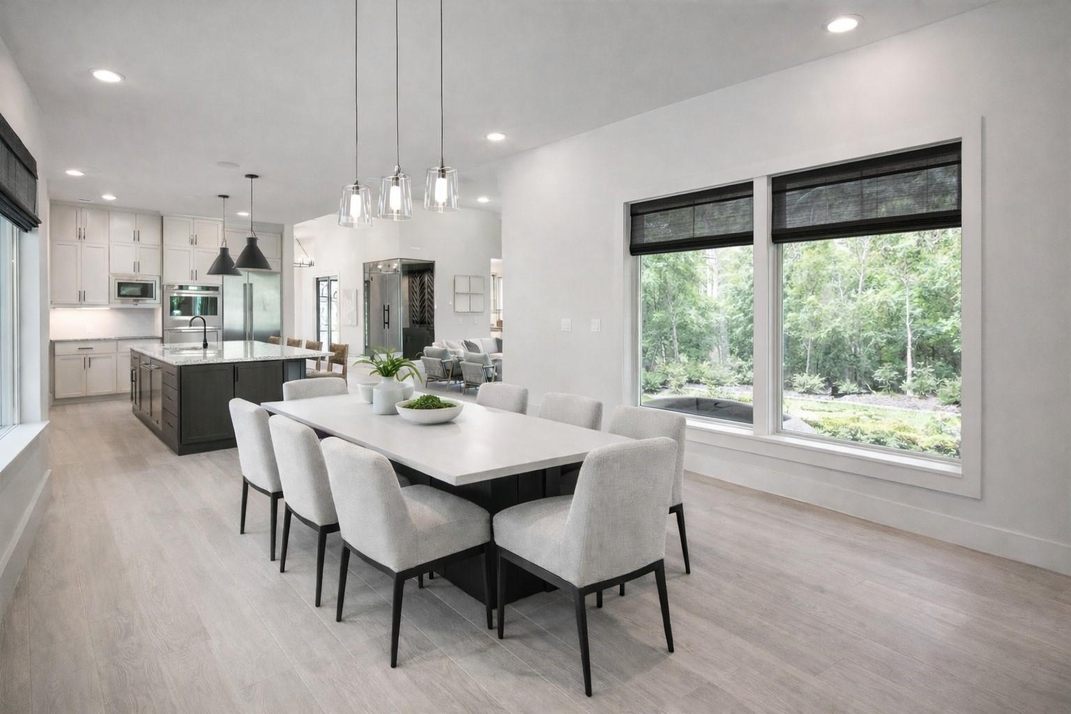 22420 Meadowhurst Circle W