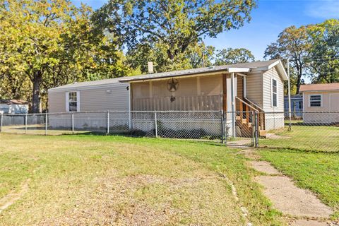 Photo of 117 Pine Bloom Boulevard, Gun Barrel City, TX 75156 (MLS # 80168705)