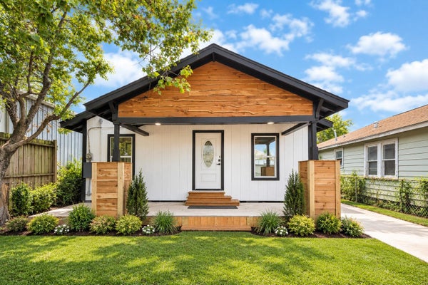 6820 AVENUE L, HOUSTON, TX 77011 - Image 3eb640a0f5dde57bcabc44692d52bc9c/3939754572