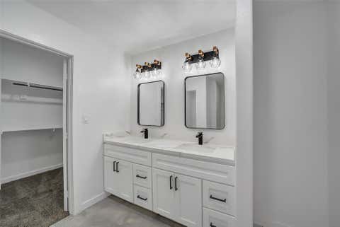 Tiny photo for 11702 Kelvin Court, Conroe, TX 77306 (MLS # 97246640)
