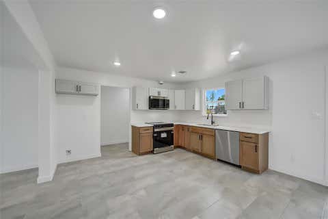 Tiny photo for 11702 Kelvin Court, Conroe, TX 77306 (MLS # 97246640)