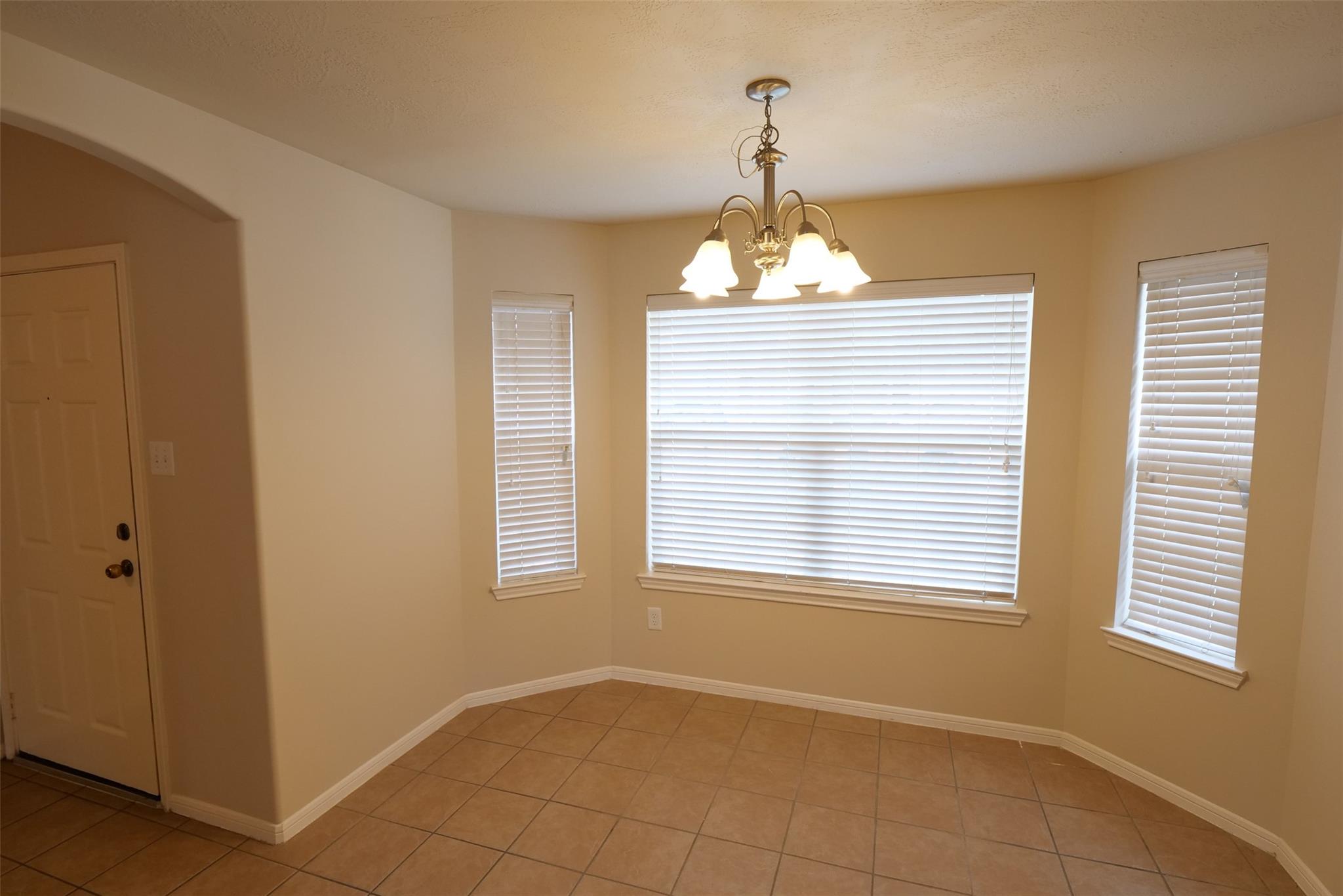 19127 Canaras Court