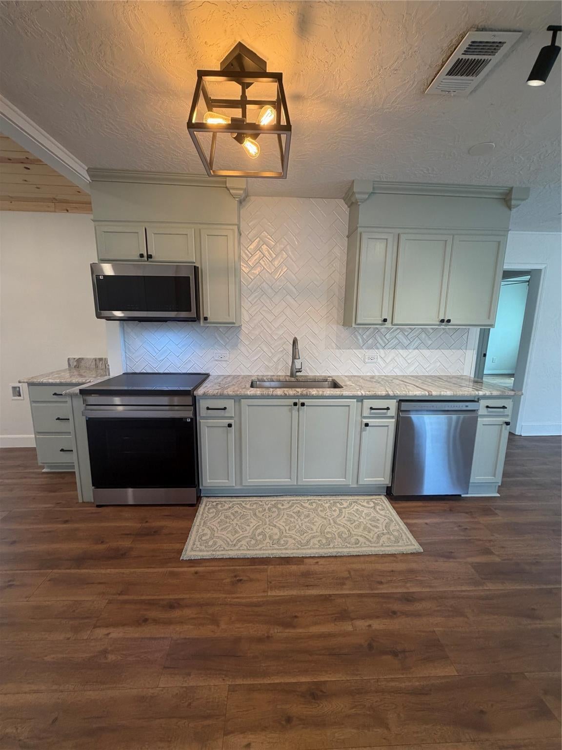 52 Periwinkle Court