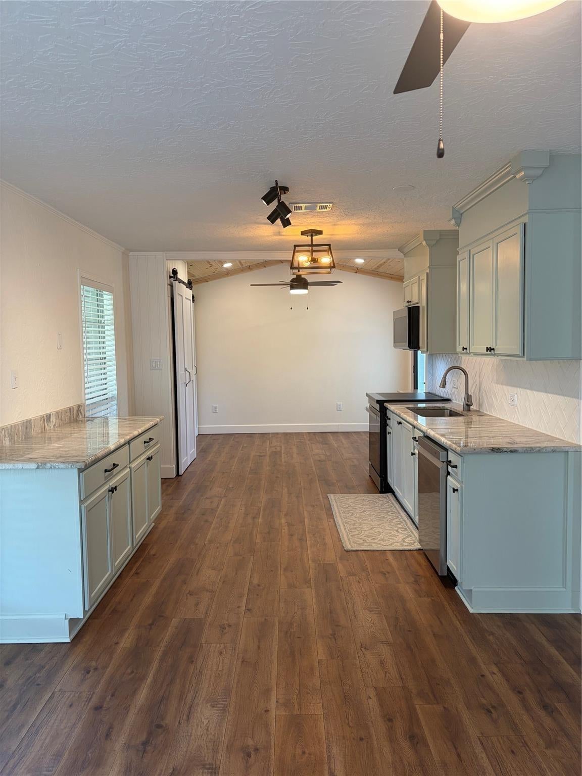 52 Periwinkle Court