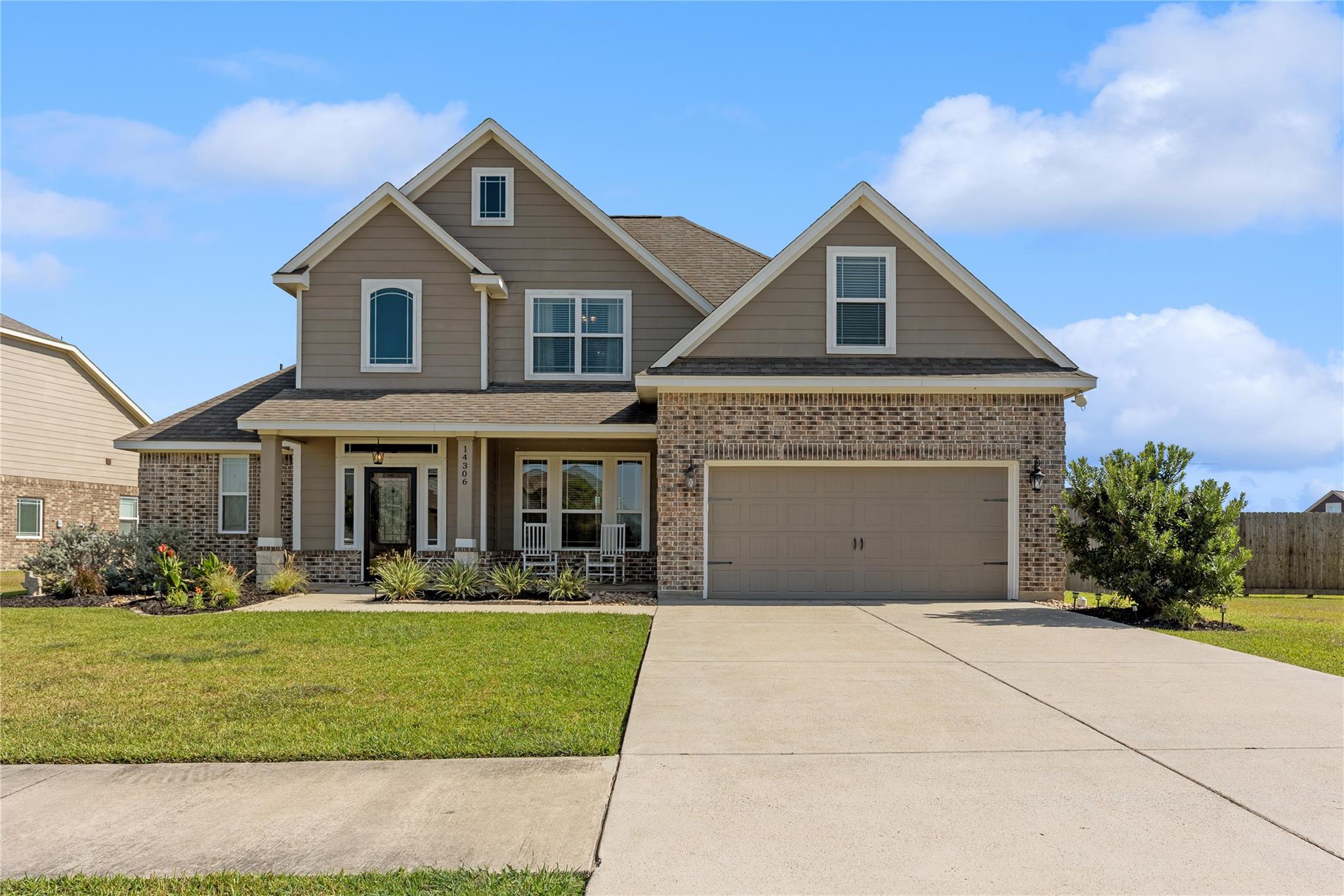 14306 Meadowlands Drive