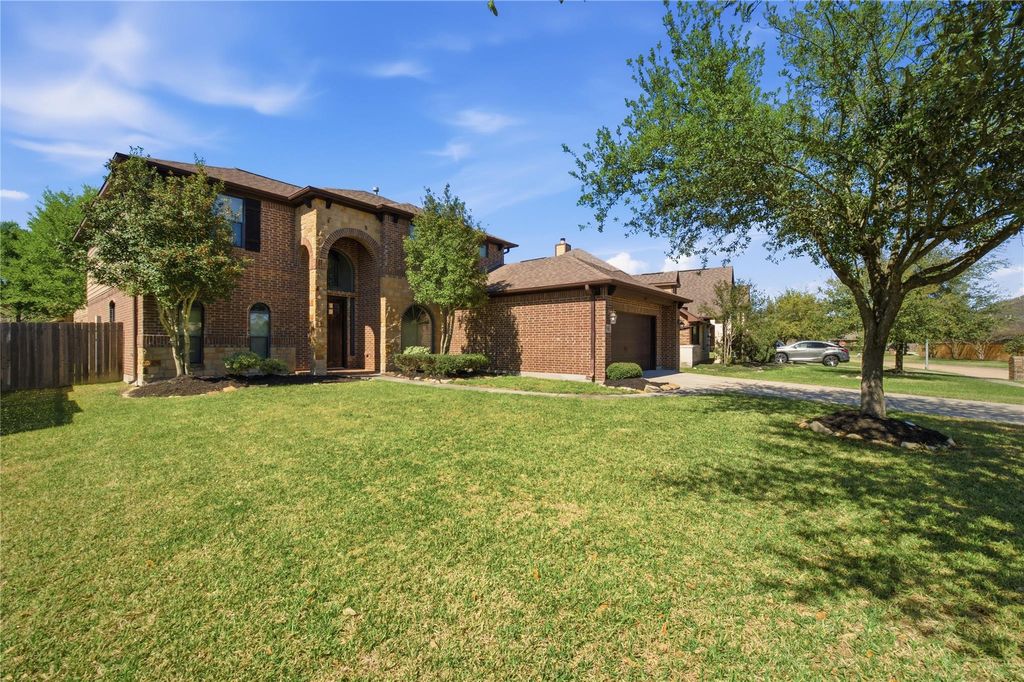 Photo of 11014 Sir Alex Drive, Tomball, TX 77375 (MLS # 25595156)