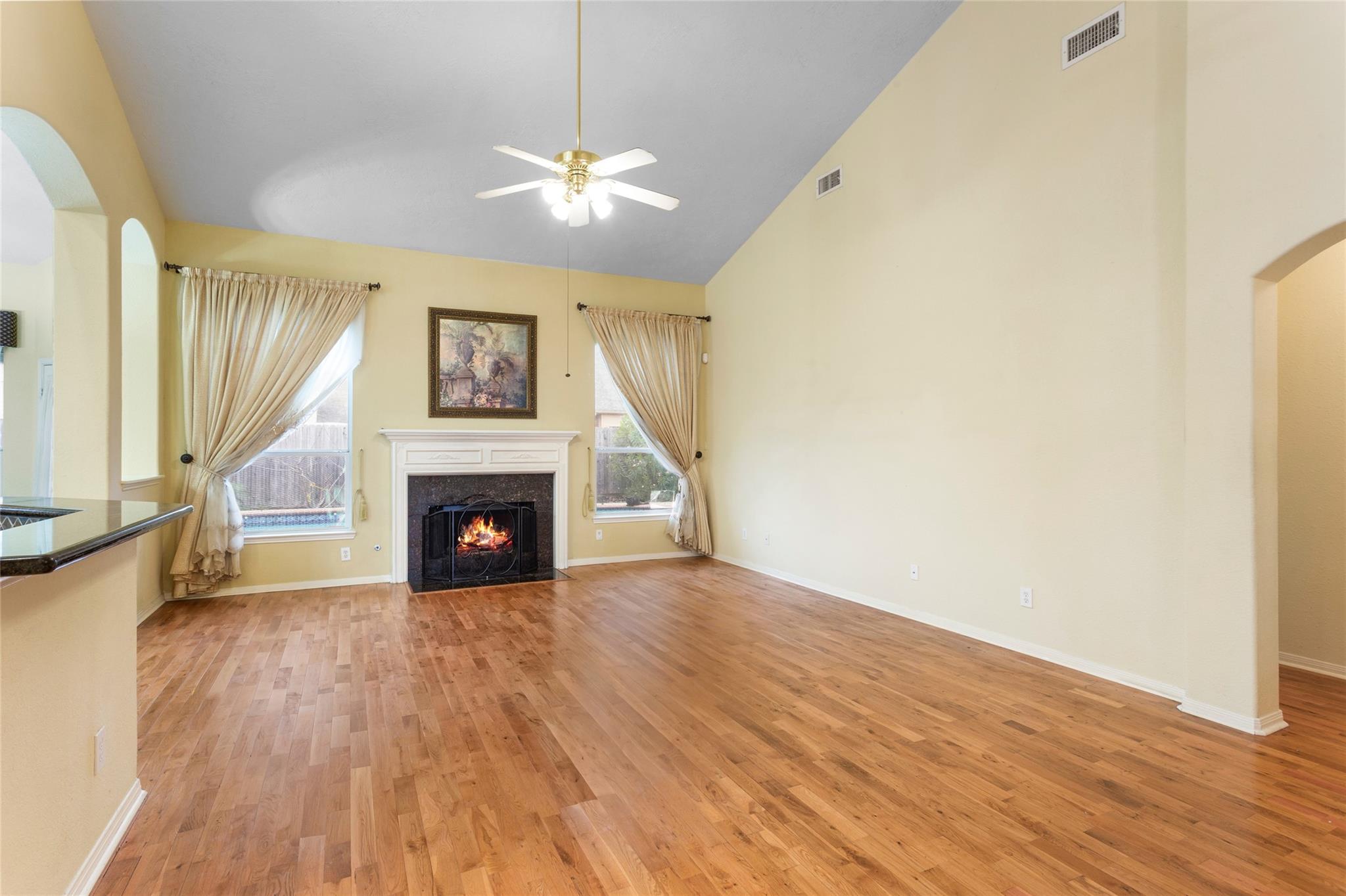 4907 Elmwood Court
