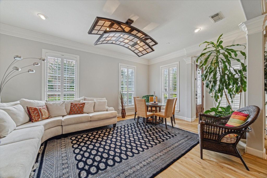 Photo of 523 Archwood Trail, Houston, TX 77007 (MLS # 79008210)