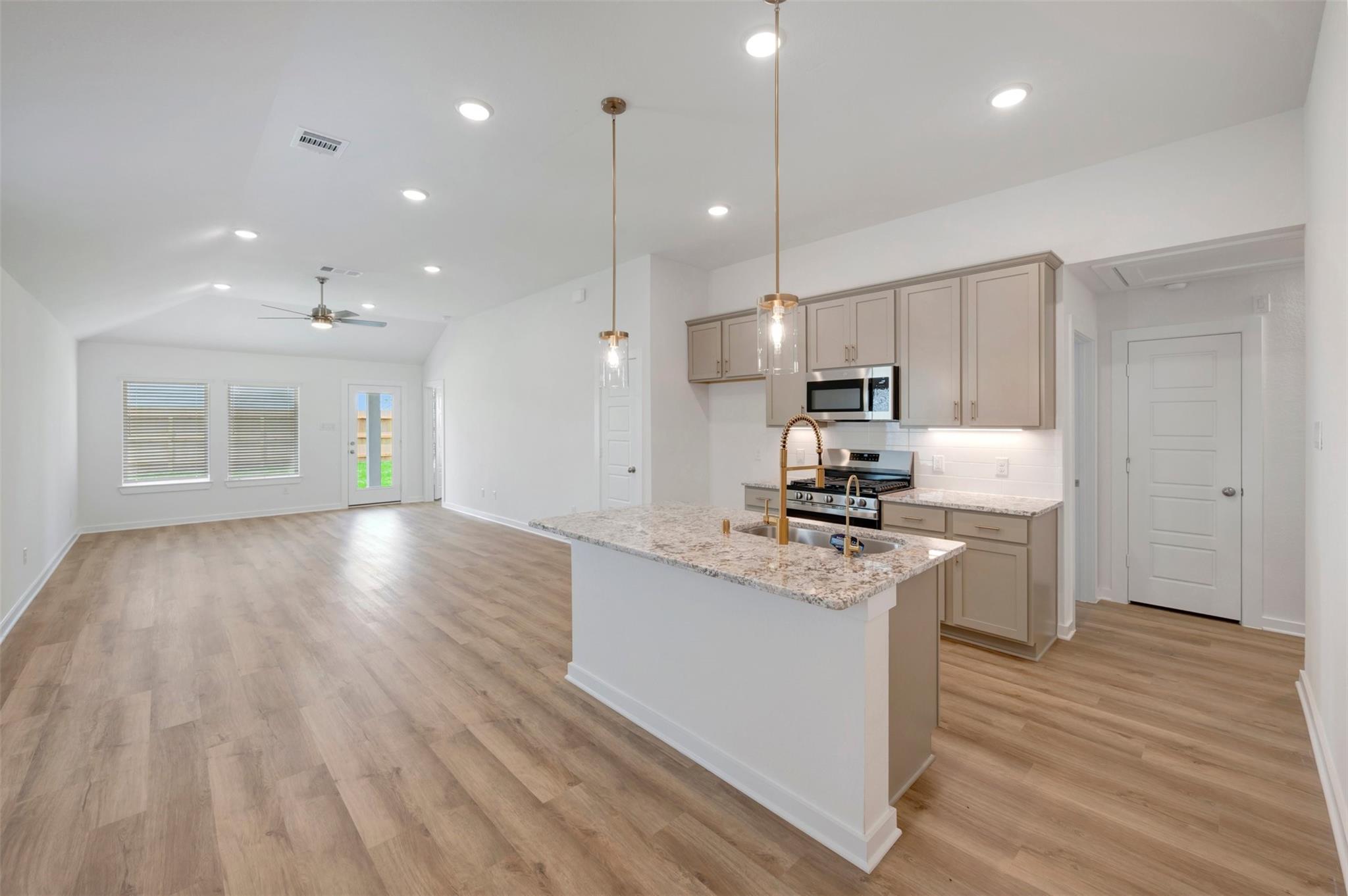 3406 Fresh Bluestream Lane