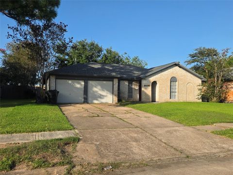 Photo of 11119 Sageburrow Drive, Houston, TX 77089 (MLS # 16463872) Photo of 11119 Sageburrow Drive, Houston, TX 77089 (MLS # 16463872)