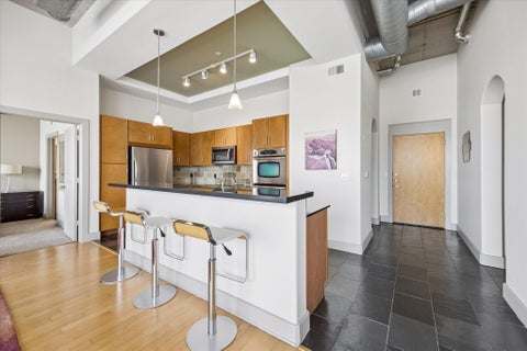 Photo of 1901 Post Oak Boulevard #803, Houston, TX 77056 (MLS # 88370280)