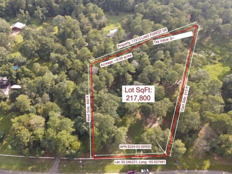 Vacant Land For Sale - 11313 Lake Forest Drive<br/> Conroe, TX 77384