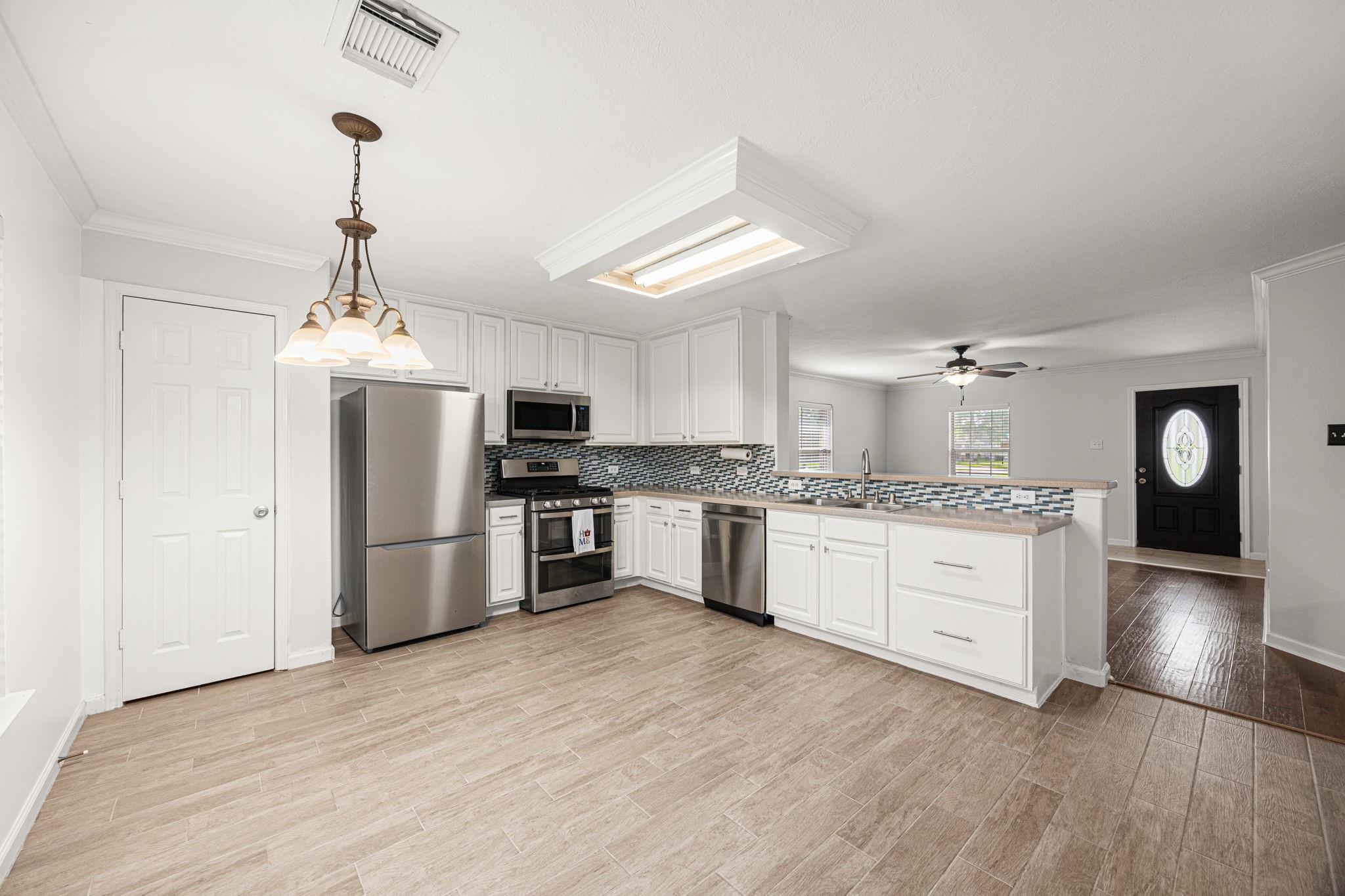 13910 Sac Court