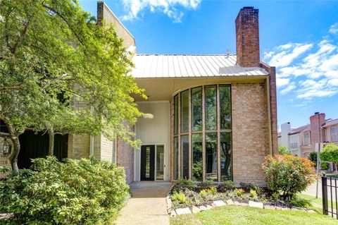 Photo of 7612 Olympia Drive, Houston, TX 77063 (MLS # 86421285)