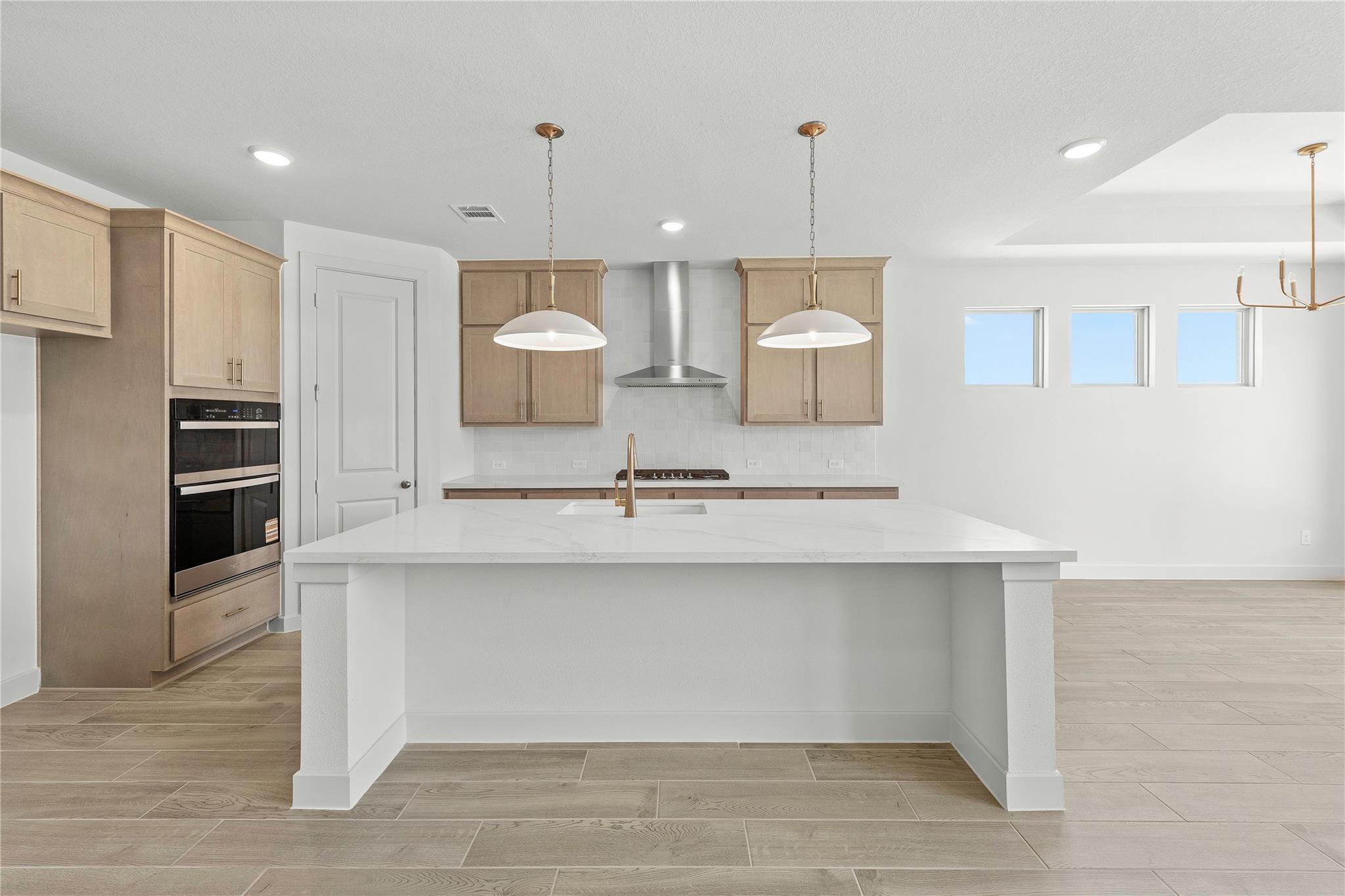 5614 Sandcastle Ridge Drive