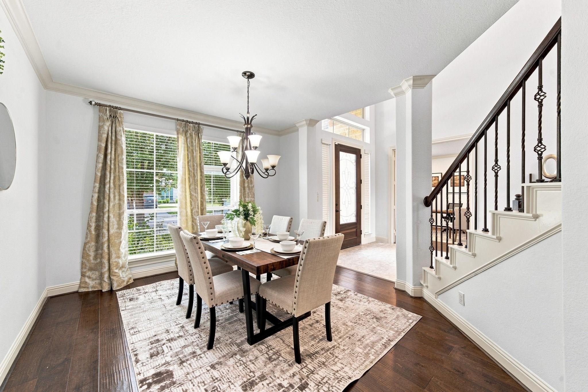 3923 Pebble Heights Lane