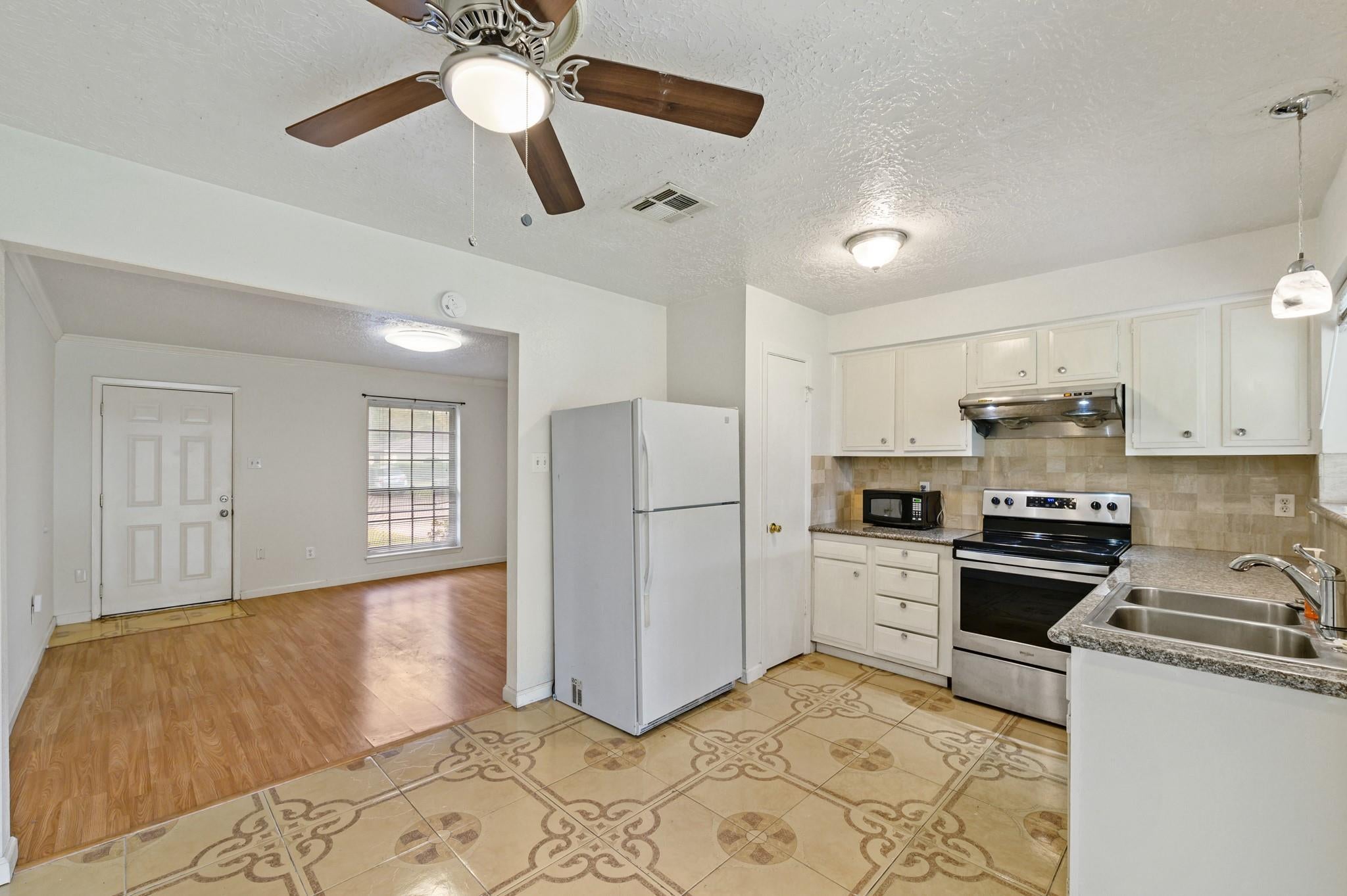 16703 David Glen Drive