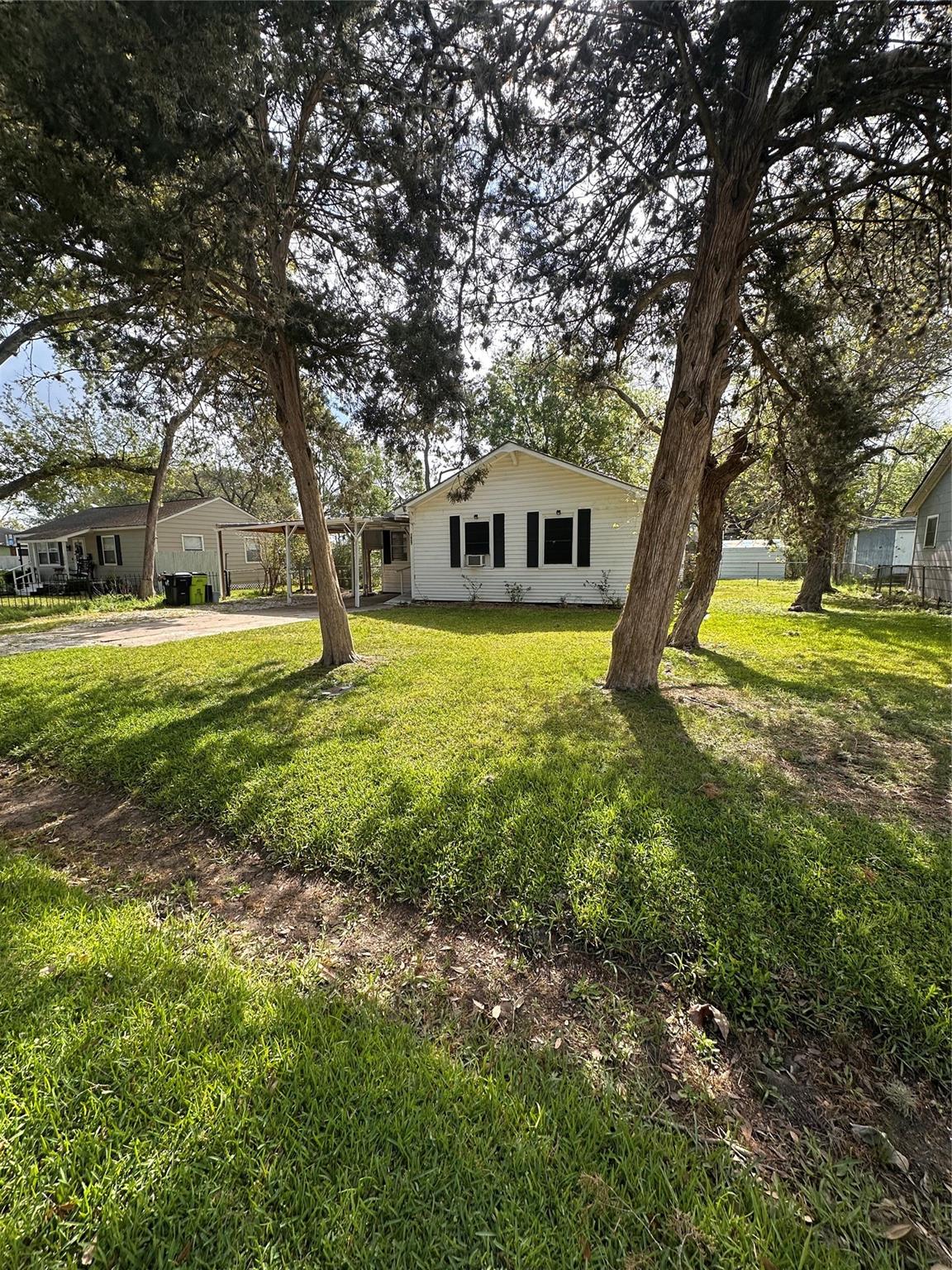 1607 Klauke Street