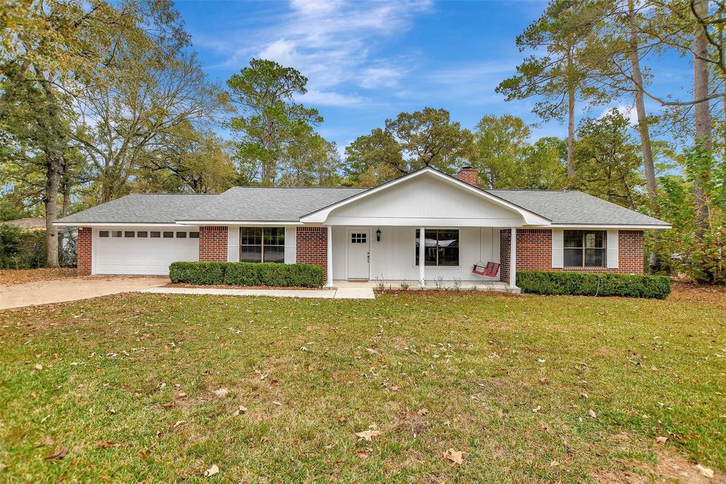 Photo of 18742 Mink Lake Drive, Magnolia, TX 77355 (MLS # 13637098)