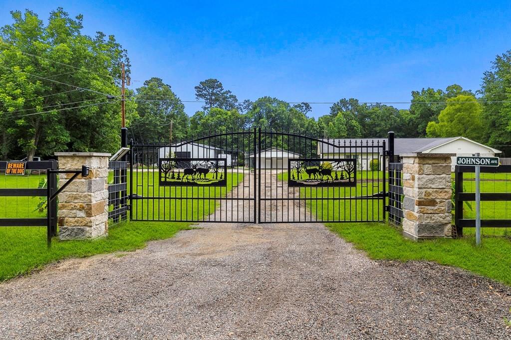 Photo of 509 Wilkerson Rd RD, Lufkin, TX 75901 (MLS # 22385355)