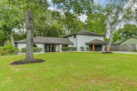 Tiny photo for 18610 Martinique Drive, Houston, TX 77058 (MLS # 58650787)