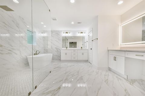 Tiny photo for 18610 Martinique Drive, Houston, TX 77058 (MLS # 58650787)