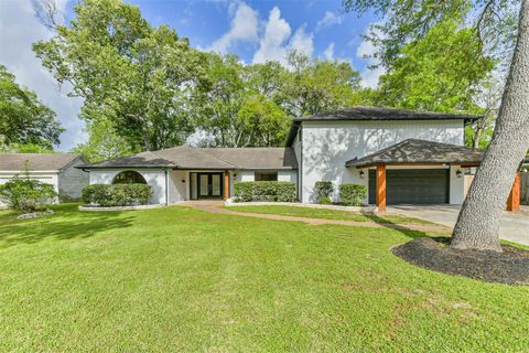 18610 Martinique Drive Houston TX 77058