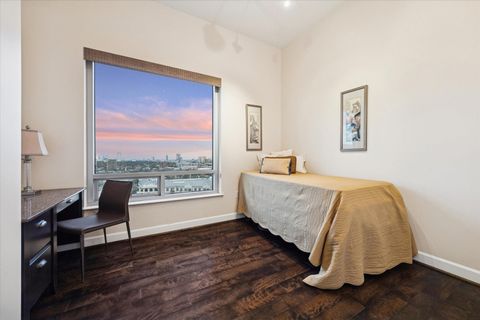 Tiny photo for 2207 Bancroft Street #1606, Houston, TX 77027 (MLS # 51843870)