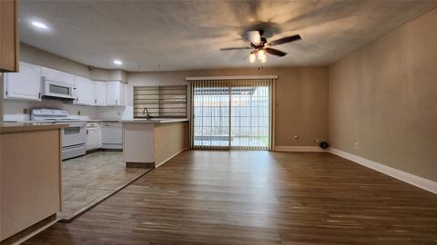 Tiny photo for 7314 El Cresta Drive, Houston, TX 77083 (MLS # 70939831)