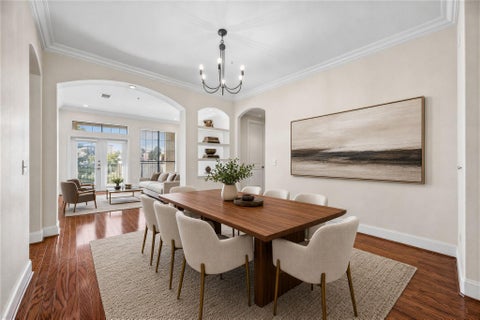Photo of 2120 Kipling Street #207, Houston, TX 77098 (MLS # 67246873)