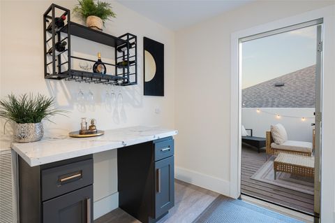 Tiny photo for 913 Thompson Street, Houston, TX 77007 (MLS # 10024284)