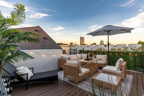 Tiny photo for 913 Thompson Street, Houston, TX 77007 (MLS # 10024284)